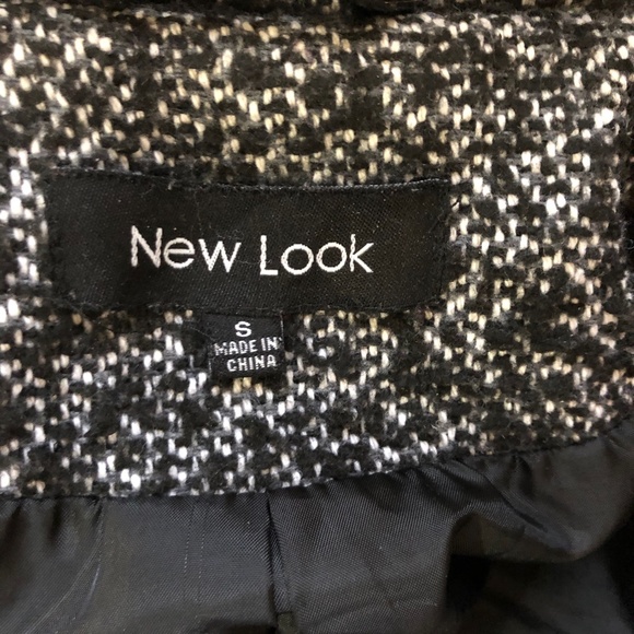 Fit-n-Flare Skater Coat by New Look Size Small - Picture 6 of 7